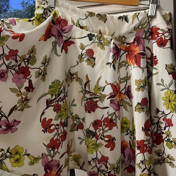 Honey Punch skirt, size S - Picture 4 of 4